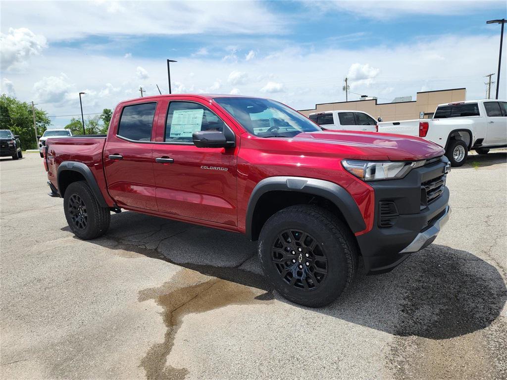 new 2025 Chevrolet Colorado car, priced at $42,090