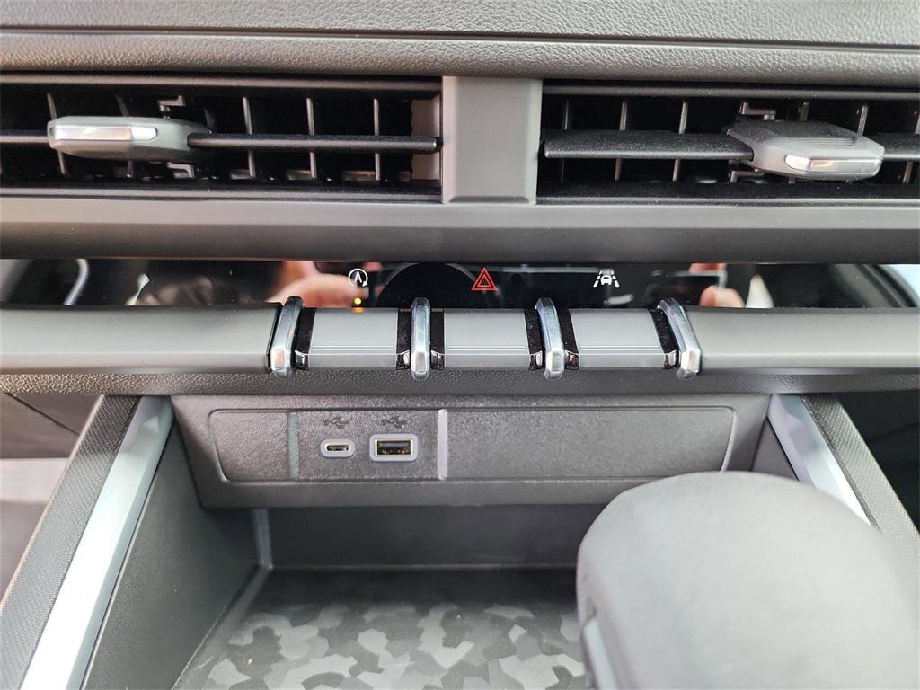 new 2025 Chevrolet Colorado car, priced at $42,090