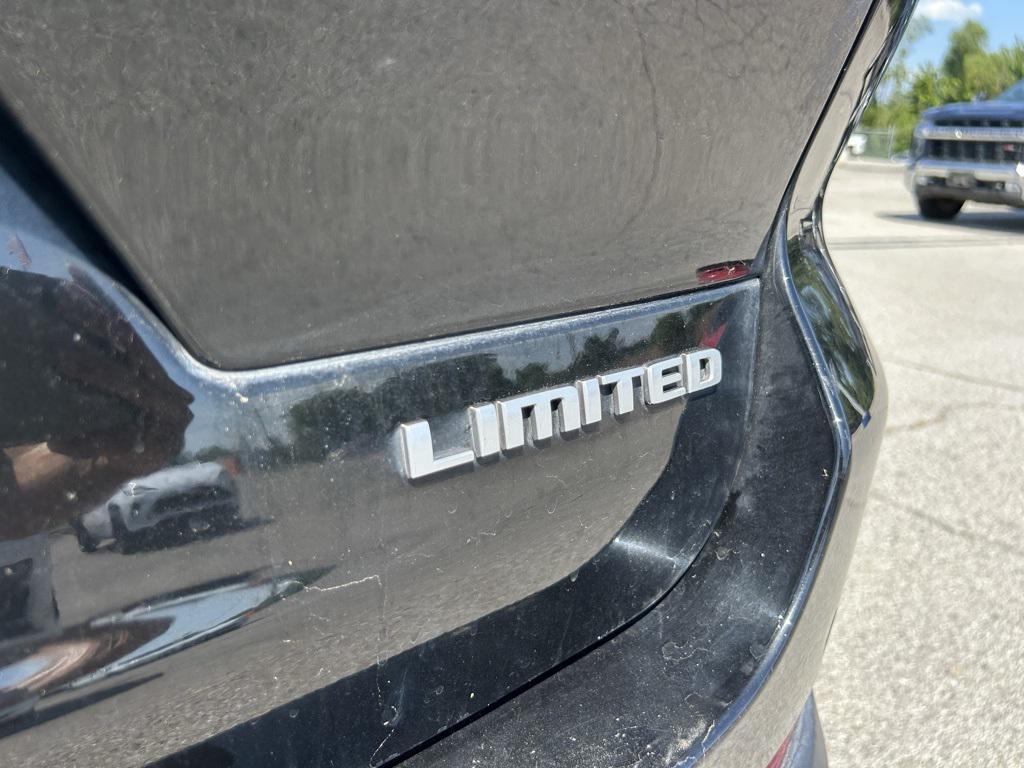 used 2024 Jeep Grand Cherokee L car