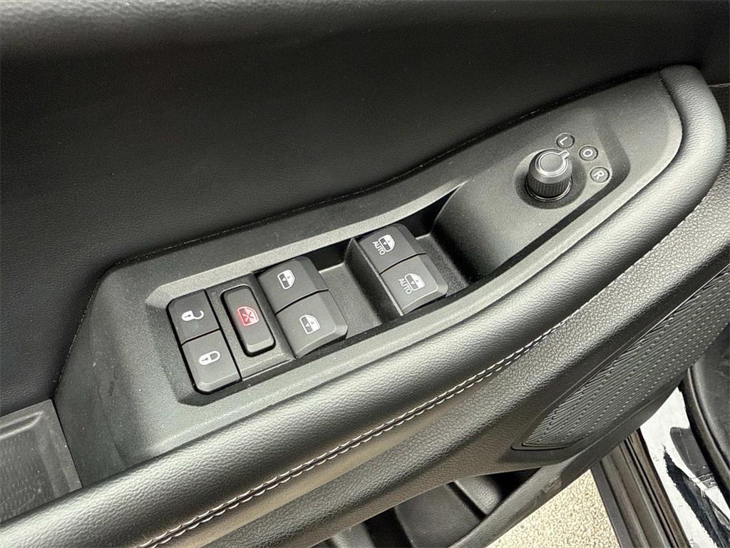 used 2024 Jeep Grand Cherokee L car, priced at $37,299