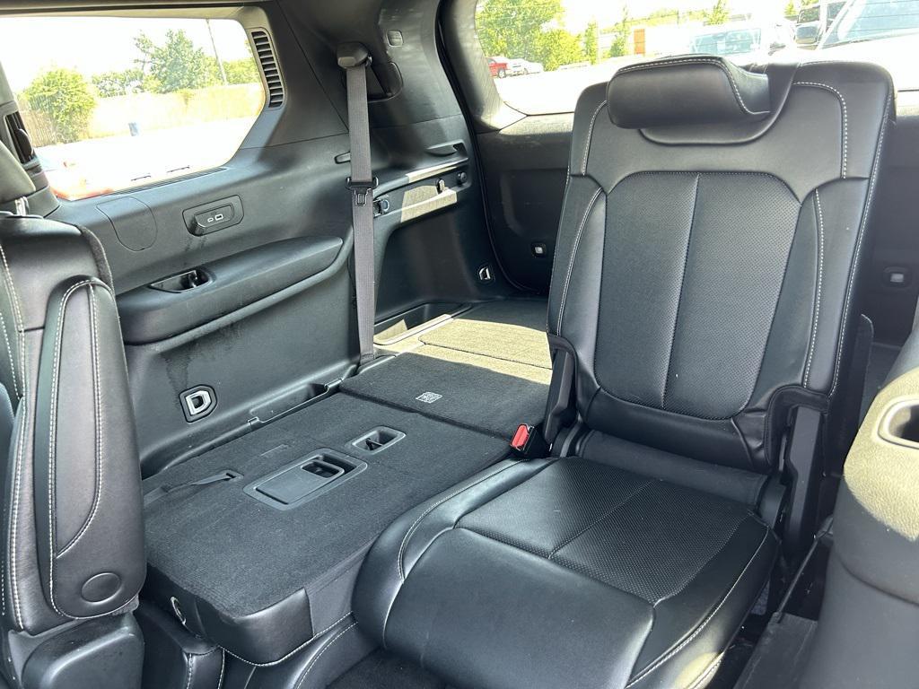 used 2024 Jeep Grand Cherokee L car