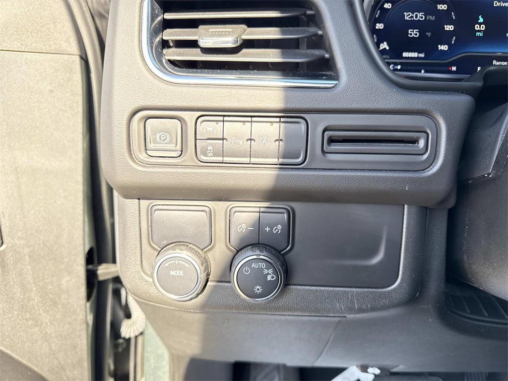 used 2023 Chevrolet Suburban car, priced at $44,768