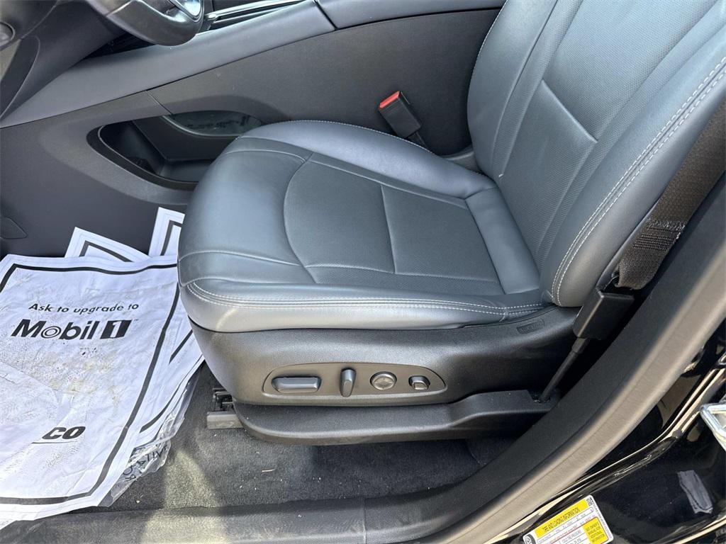 used 2024 Buick Enclave car, priced at $32,158