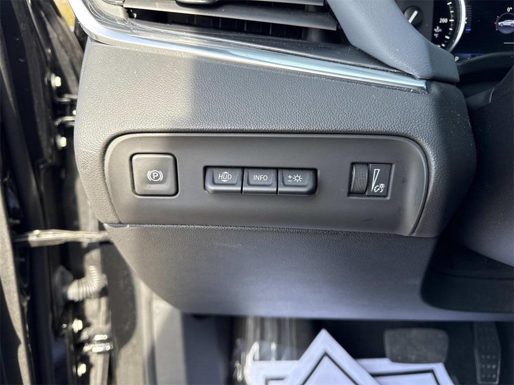 used 2024 Buick Enclave car, priced at $32,158