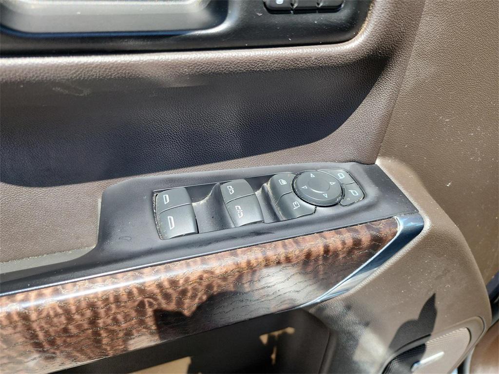 used 2019 GMC Sierra 1500 car, priced at $32,976