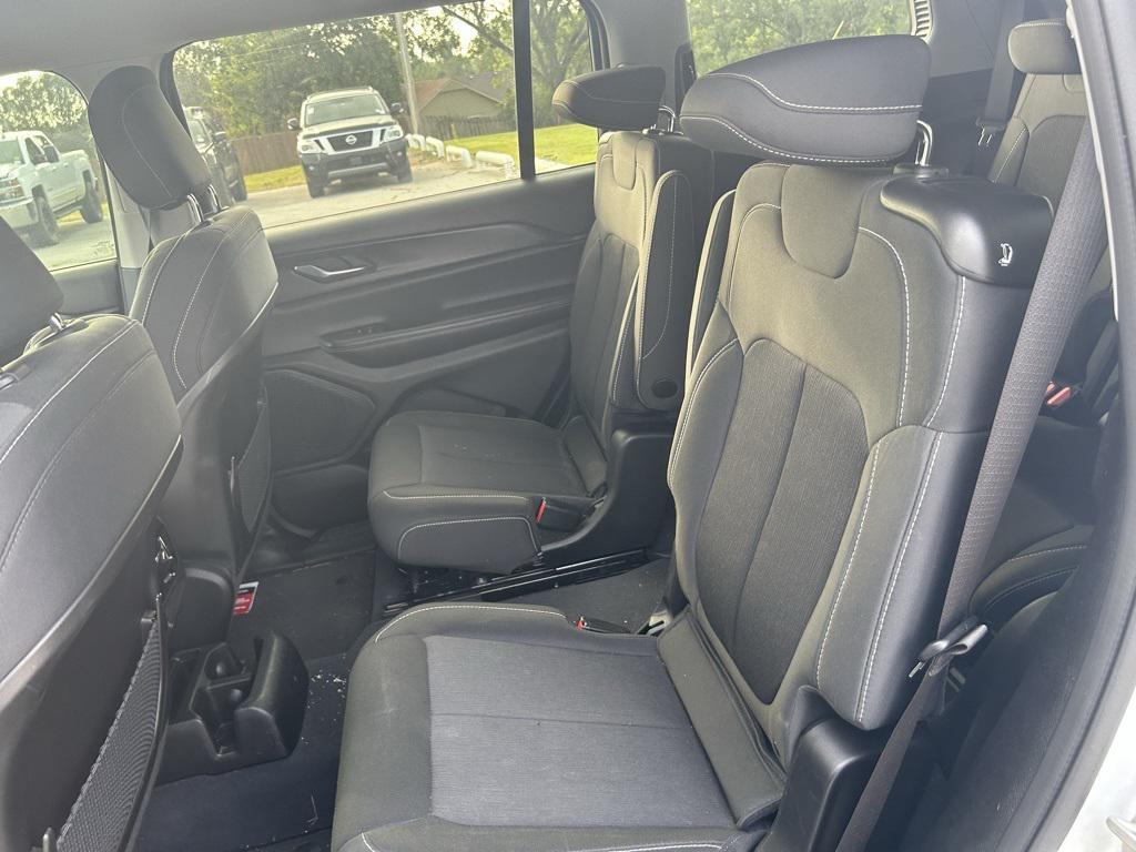 used 2023 Jeep Grand Cherokee L car, priced at $27,664
