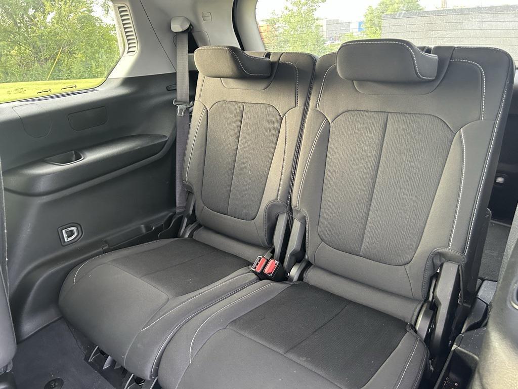 used 2023 Jeep Grand Cherokee L car, priced at $27,664