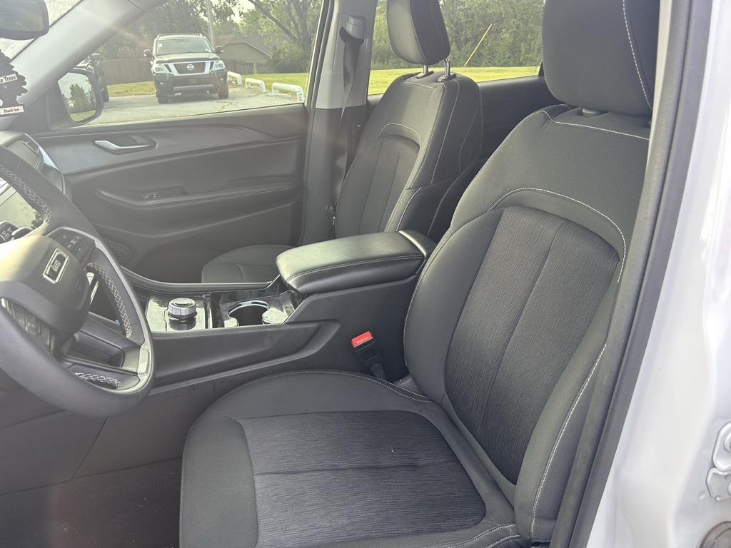 used 2023 Jeep Grand Cherokee L car, priced at $27,664
