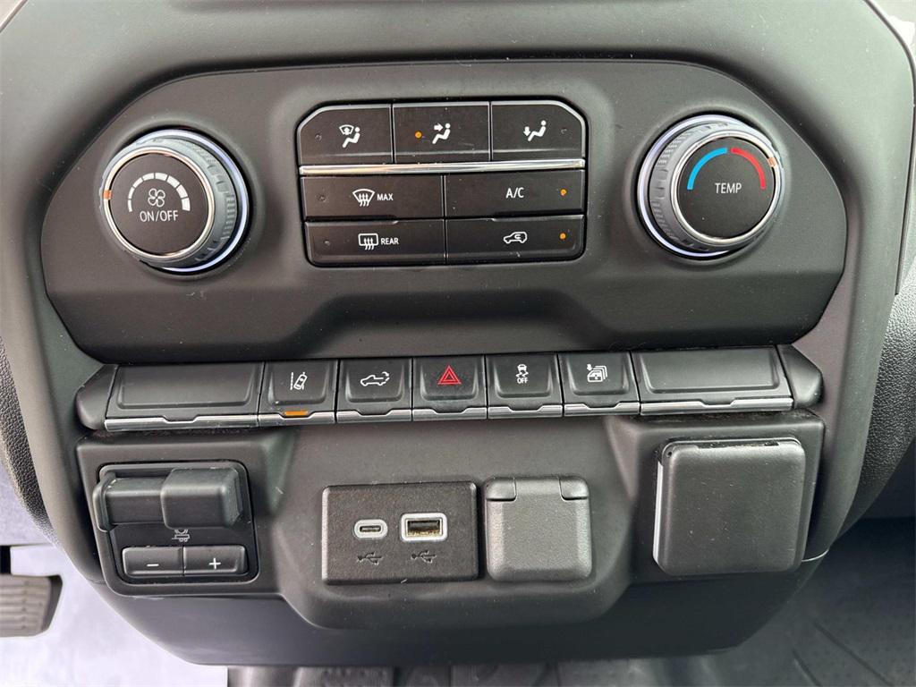used 2024 Chevrolet Silverado 2500 car, priced at $49,261