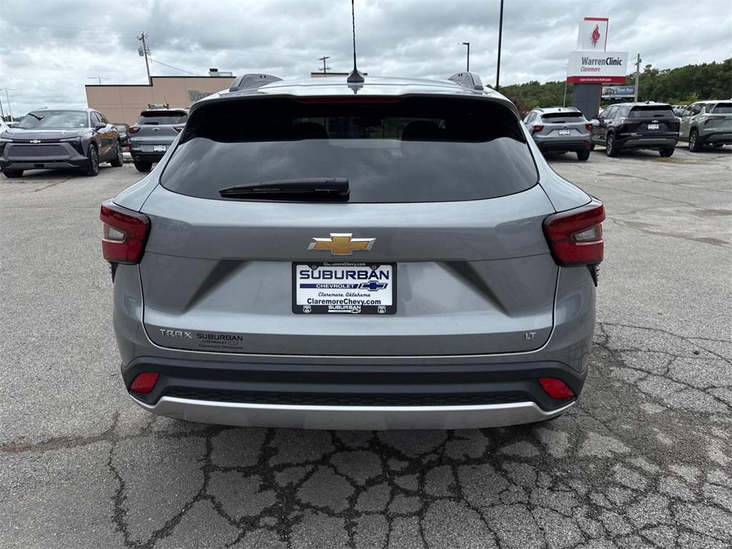 new 2025 Chevrolet Trax car, priced at $25,481