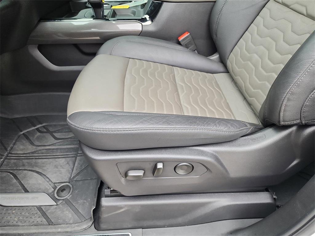 used 2025 Chevrolet Silverado 1500 car, priced at $64,999