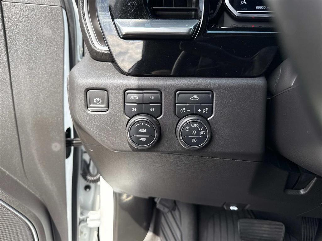 used 2023 Chevrolet Silverado 1500 car, priced at $39,998