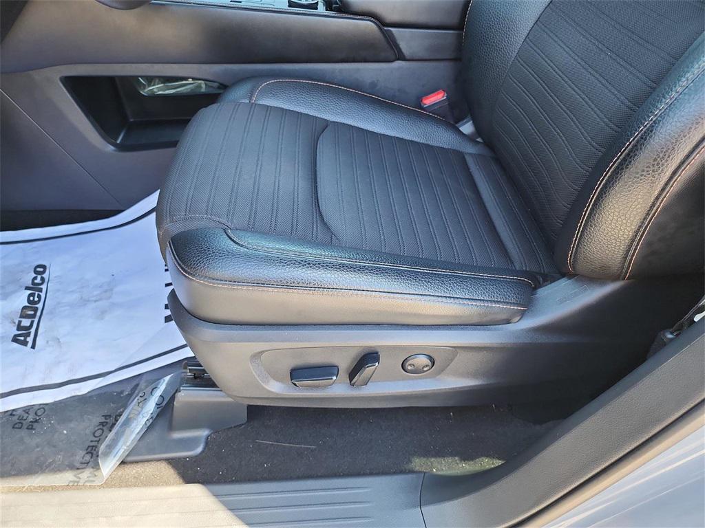 used 2023 Nissan Pathfinder car, priced at $31,993