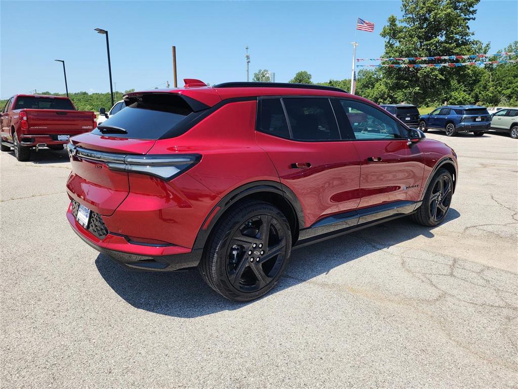 new 2025 Chevrolet Equinox EV car, priced at $43,899