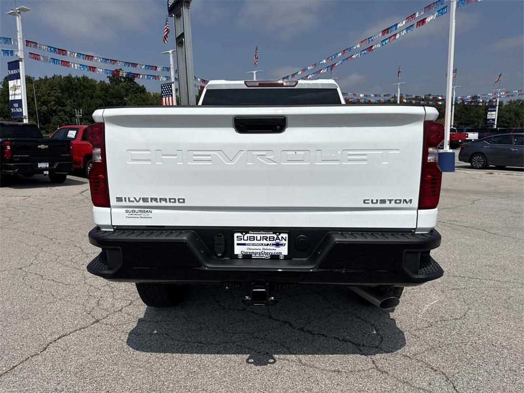 new 2025 Chevrolet Silverado 2500 car, priced at $50,614
