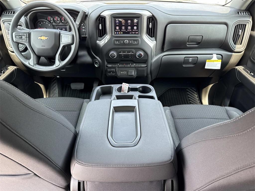 new 2025 Chevrolet Silverado 2500 car, priced at $50,614