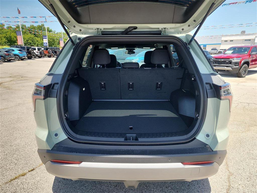 new 2026 Chevrolet Equinox car, priced at $30,235