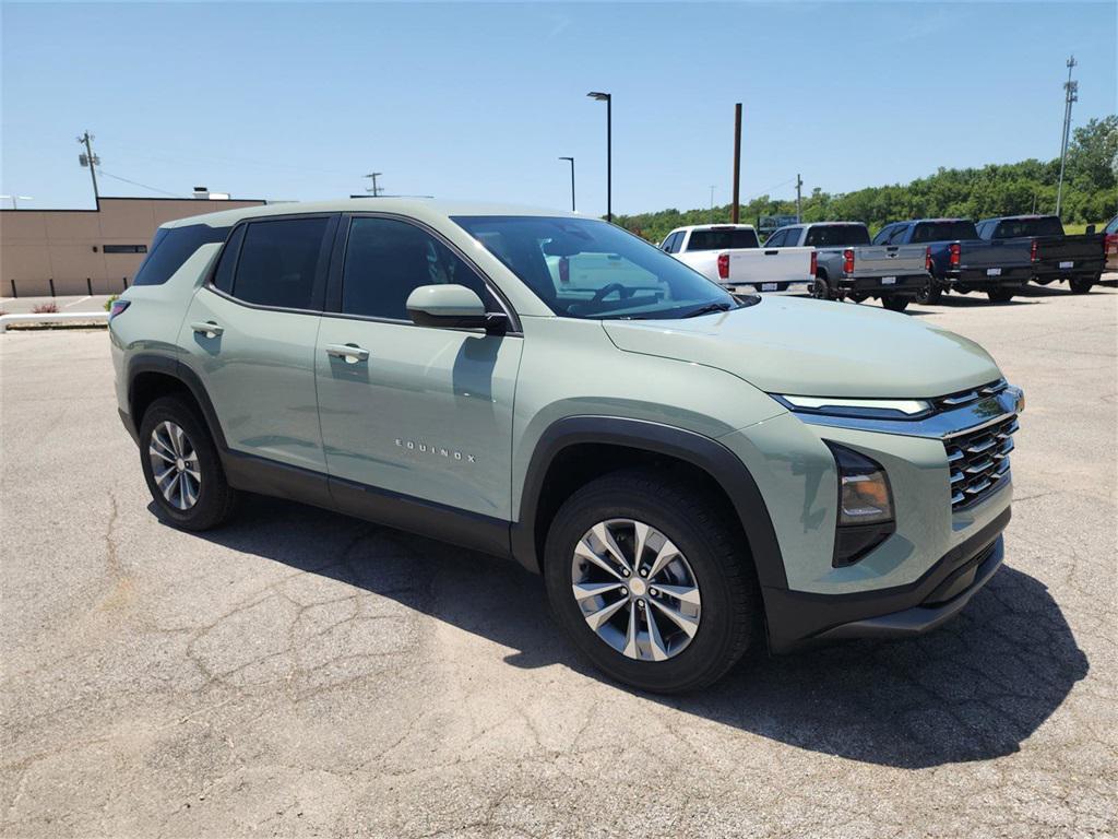 new 2026 Chevrolet Equinox car, priced at $30,235