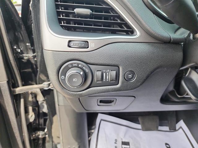 used 2022 Jeep Cherokee car, priced at $23,500
