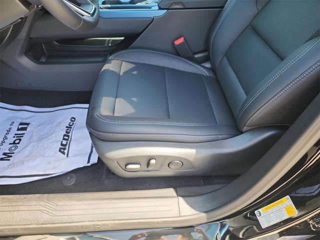 new 2025 Chevrolet Equinox EV car, priced at $40,295