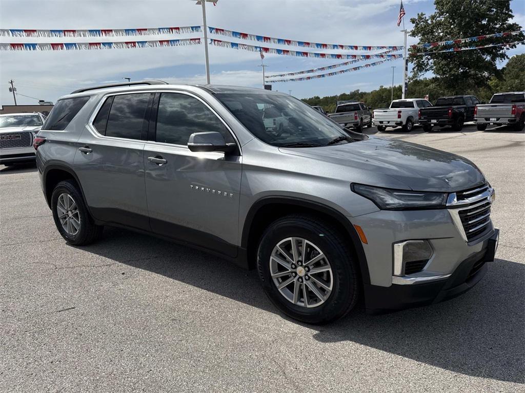 used 2023 Chevrolet Traverse car, priced at $29,894