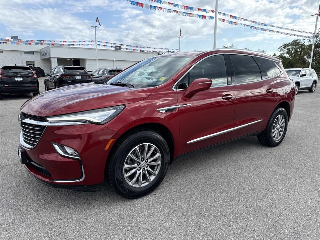 used 2024 Buick Enclave car, priced at $33,976