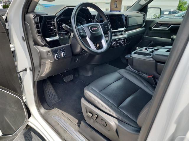 used 2023 GMC Sierra 1500 car, priced at $40,060