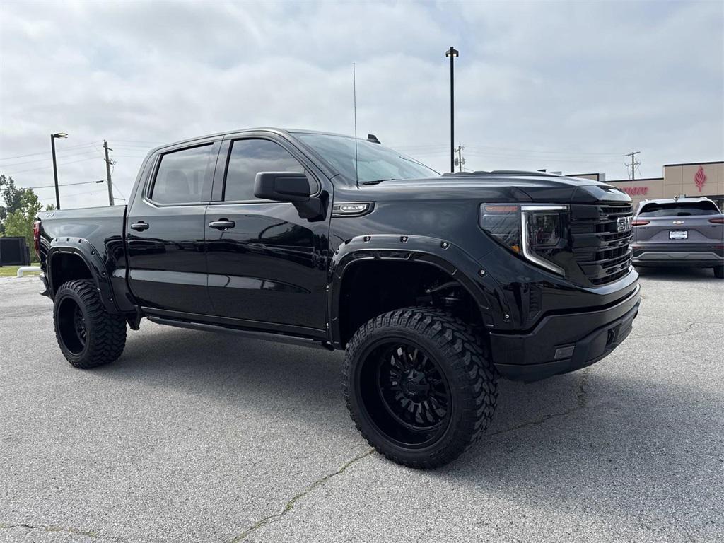 used 2024 GMC Sierra 1500 car, priced at $55,998