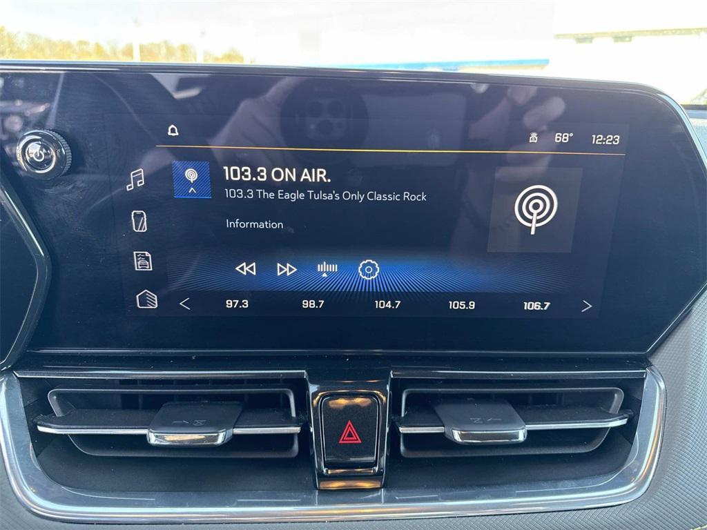 used 2024 Chevrolet TrailBlazer car, priced at $24,314