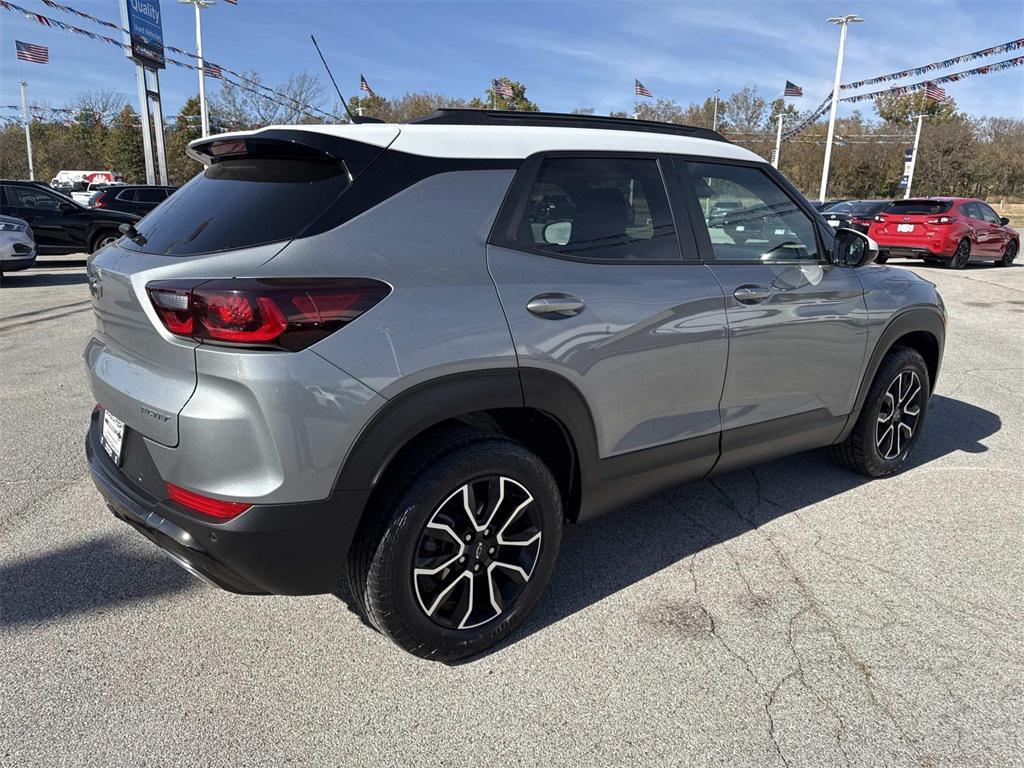 used 2024 Chevrolet TrailBlazer car, priced at $24,314