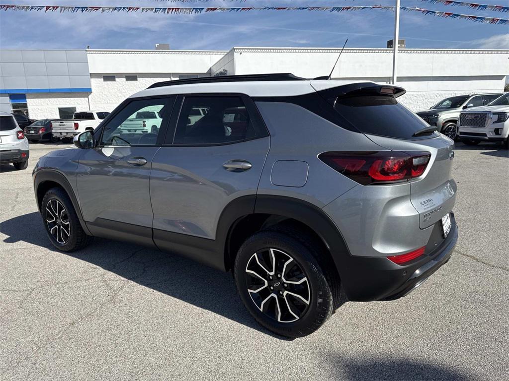 used 2024 Chevrolet TrailBlazer car, priced at $24,314