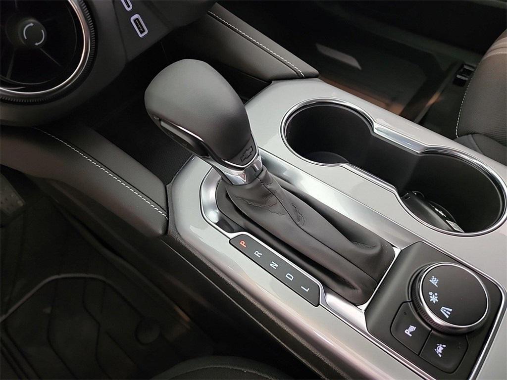 new 2025 Chevrolet Blazer car, priced at $35,355