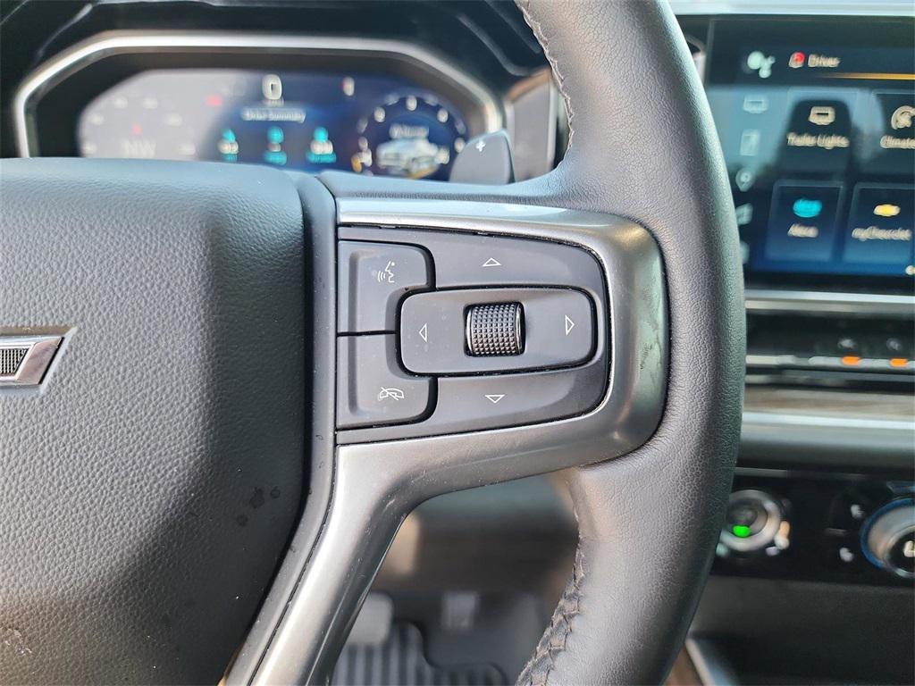 used 2022 Chevrolet Silverado 1500 car, priced at $41,997