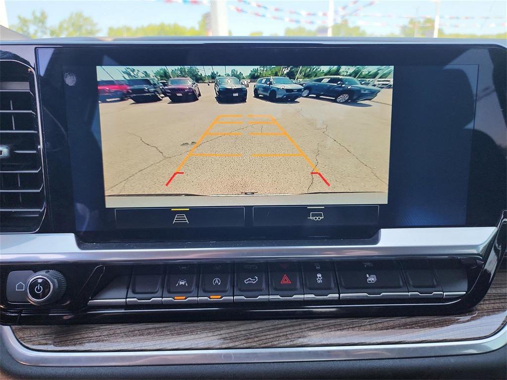 used 2022 Chevrolet Silverado 1500 car, priced at $41,997