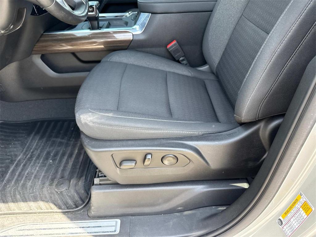 used 2022 Chevrolet Silverado 1500 car, priced at $41,110
