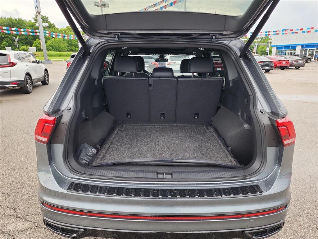 used 2024 Volkswagen Tiguan car, priced at $27,998