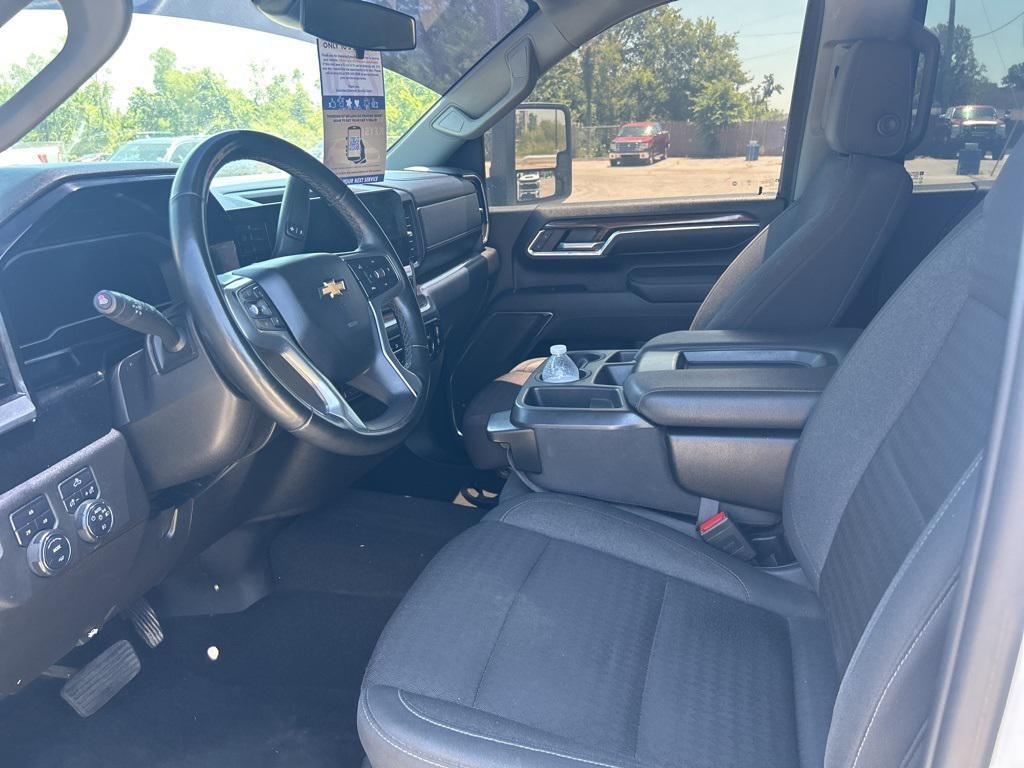 used 2024 Chevrolet Silverado 2500 car, priced at $50,499