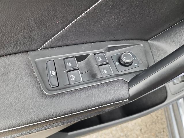 used 2024 Volkswagen Tiguan car, priced at $30,654