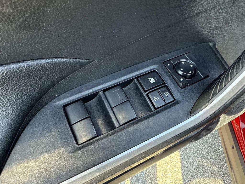 used 2021 Toyota RAV4 car, priced at $24,297