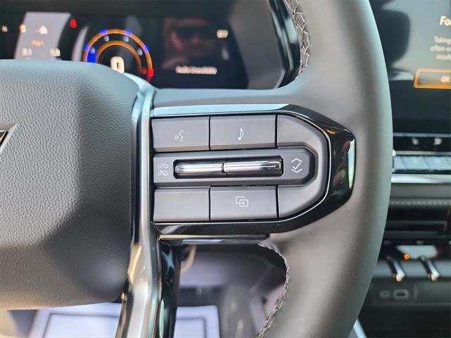new 2025 Chevrolet Colorado car, priced at $37,251