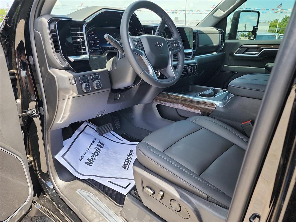 new 2025 Chevrolet Silverado 2500 car, priced at $74,020