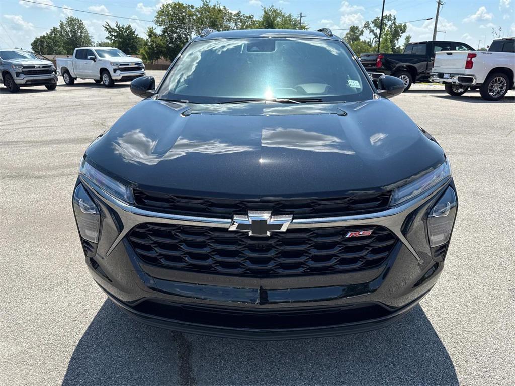 new 2025 Chevrolet Trax car, priced at $26,609