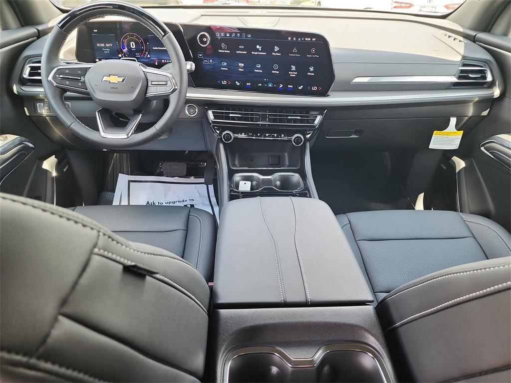 new 2025 Chevrolet Traverse car, priced at $52,630