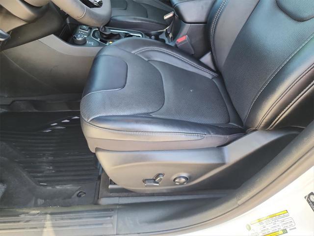 used 2023 Jeep Cherokee car, priced at $26,444