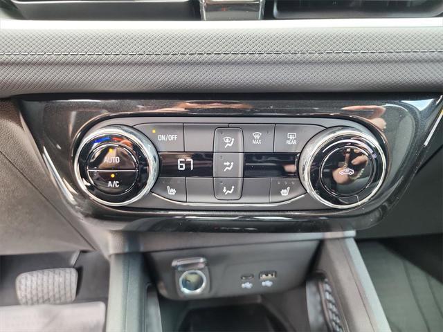 new 2025 Chevrolet TrailBlazer car, priced at $28,050