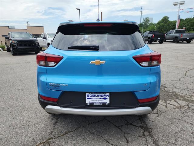 new 2025 Chevrolet TrailBlazer car, priced at $28,050