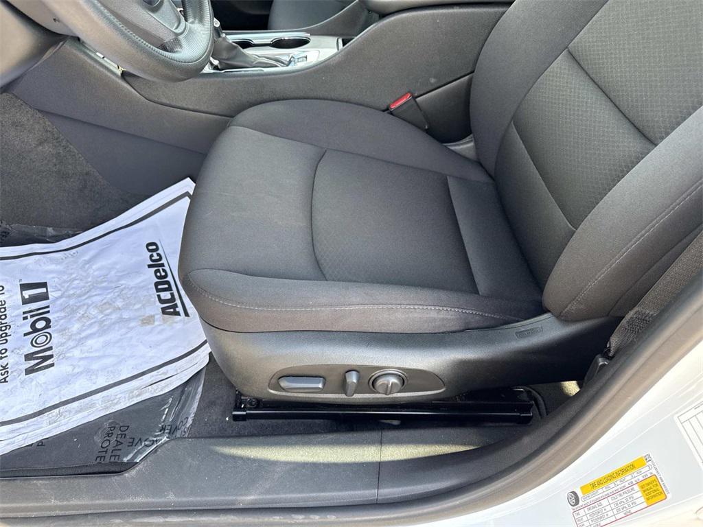 used 2024 Chevrolet Malibu car, priced at $20,722