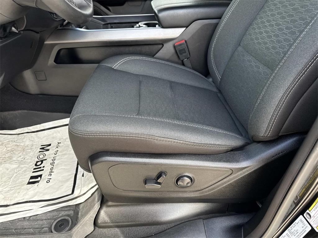 used 2025 Ram 1500 car, priced at $39,356