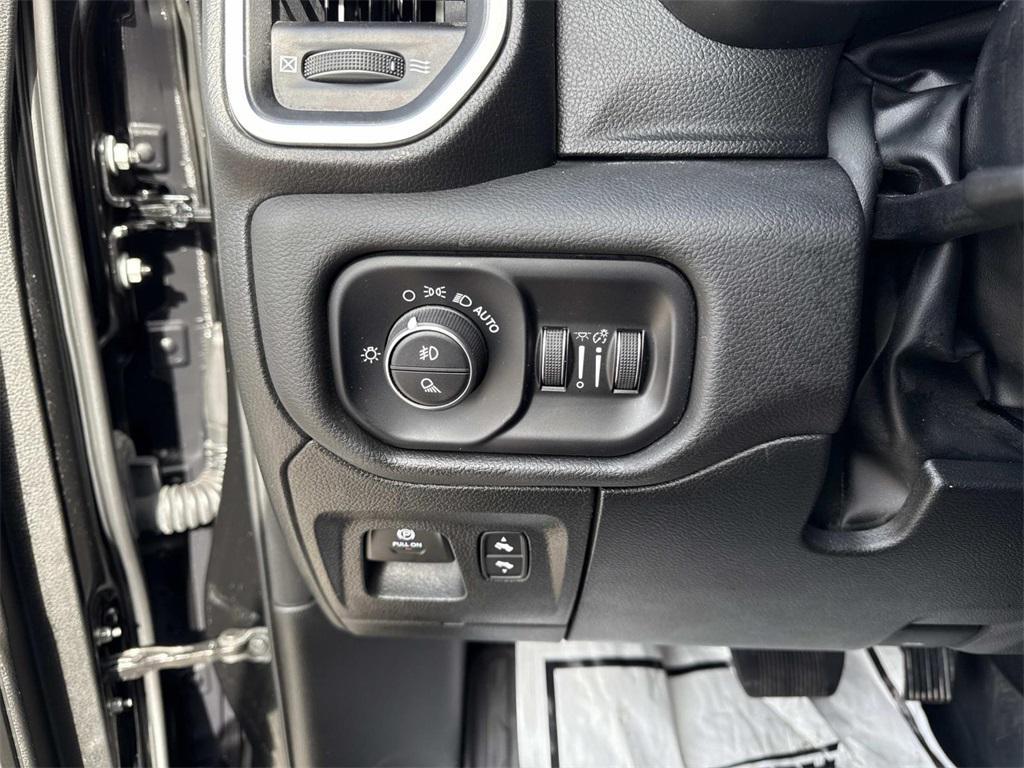 used 2025 Ram 1500 car, priced at $39,356