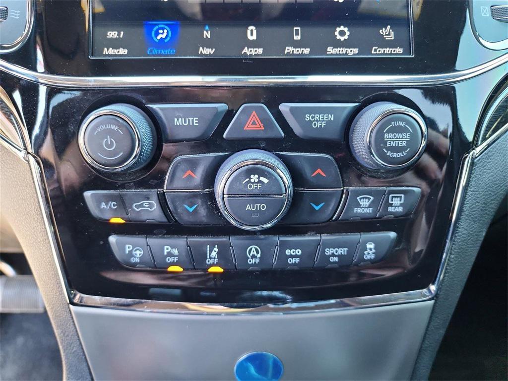 used 2021 Jeep Grand Cherokee car, priced at $26,899